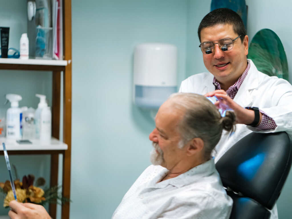 hair transplant doctor in IL